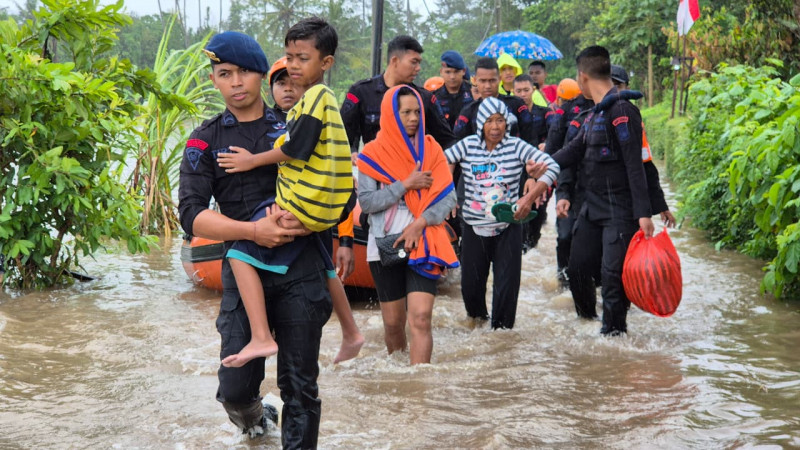 Tangani Bencana Akibat Cuaca Ekstrem, Polda Bali Imbau Masyarakat Waspada