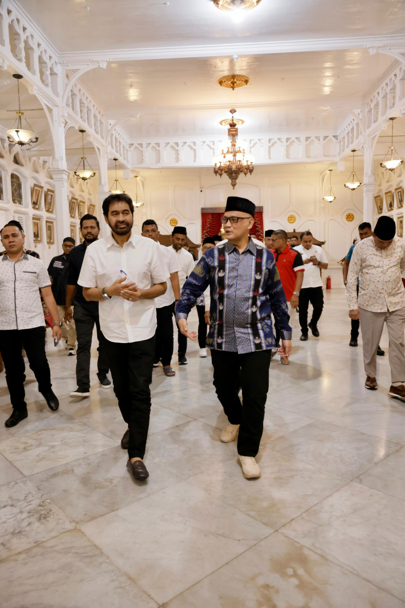 Mualem Sambut Kepala BP Haji, Usulkan Penambahan Kuota Haji dan Penerbangan Umrah Langsung dari Aceh