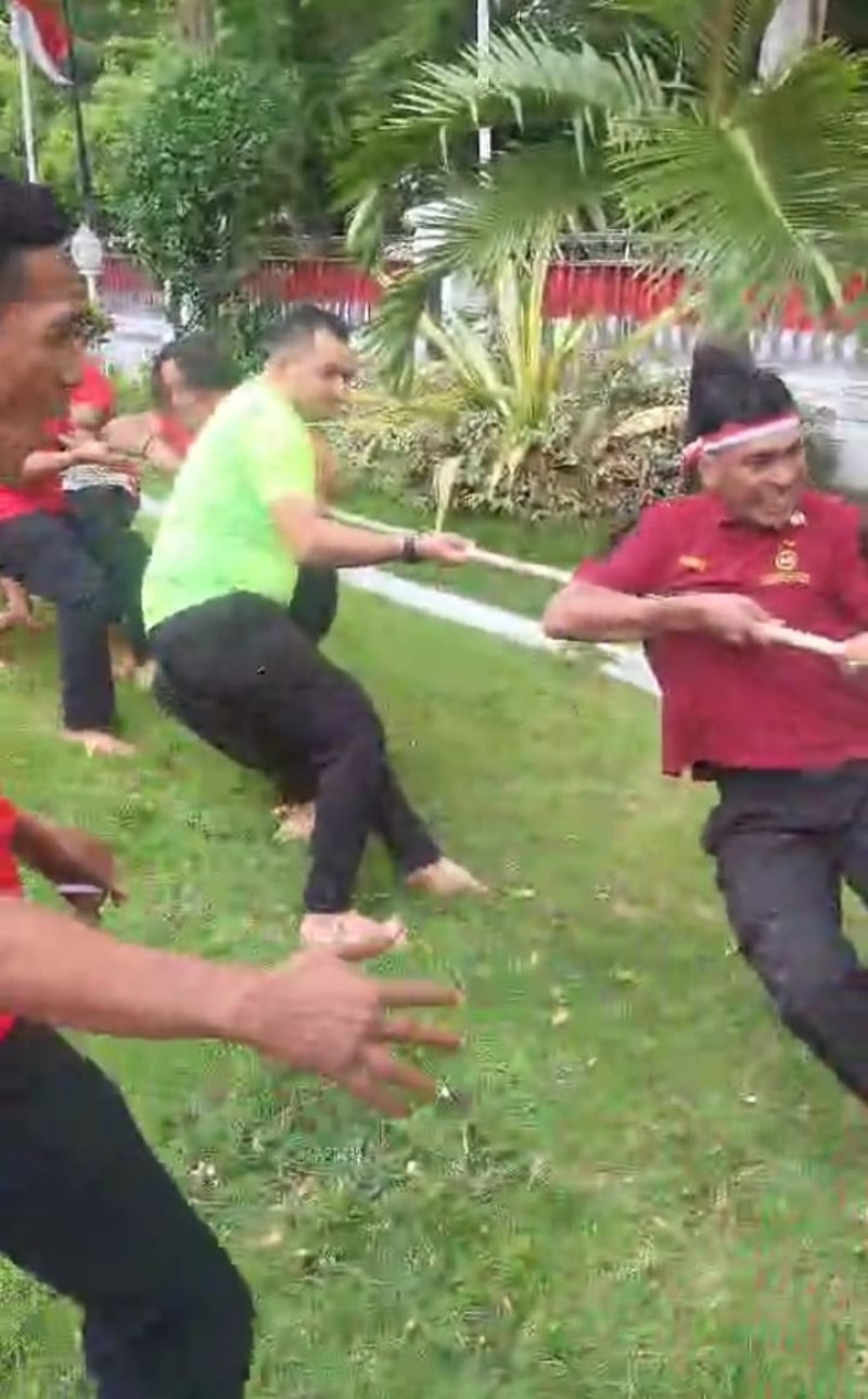 Semangat 17 Agustus, Staf Wagub Aceh Gelar Aneka Lomba di Halaman Pendopo
