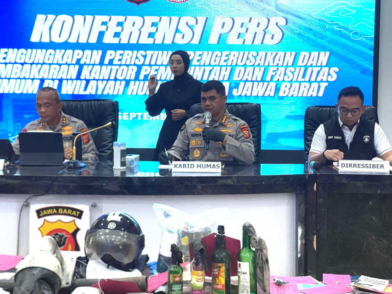 Polda Jabar Ungkap Kasus Pengrusakan dan Pembakaran Kantor Pemerintah serta Fasilitas Umum